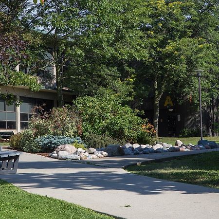 Humber College Lakeshore Campus Residence Toronto Dış mekan fotoğraf